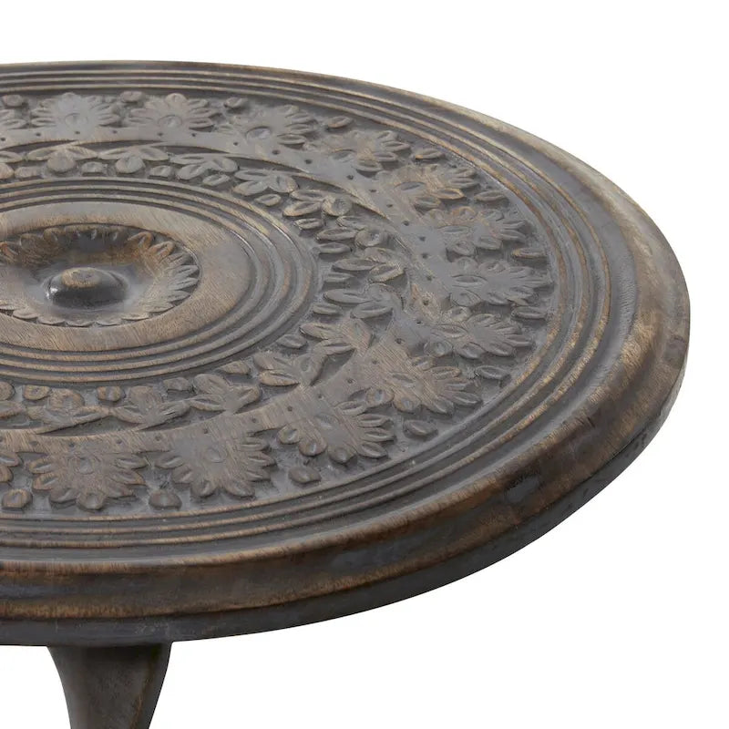 Table d'appoint en manguier sculptée de motifs floraux avec pied torsadé et finition vieillie grise - Marron